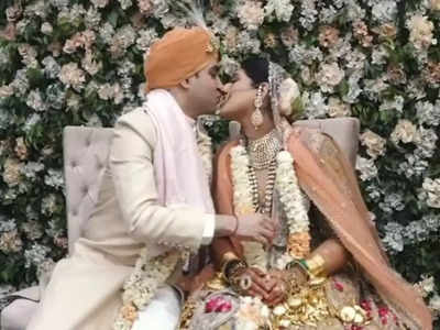 Legit Goals: Desi Wedding With A Tinge Of 'You May Kiss The Bride' - Times  Of India